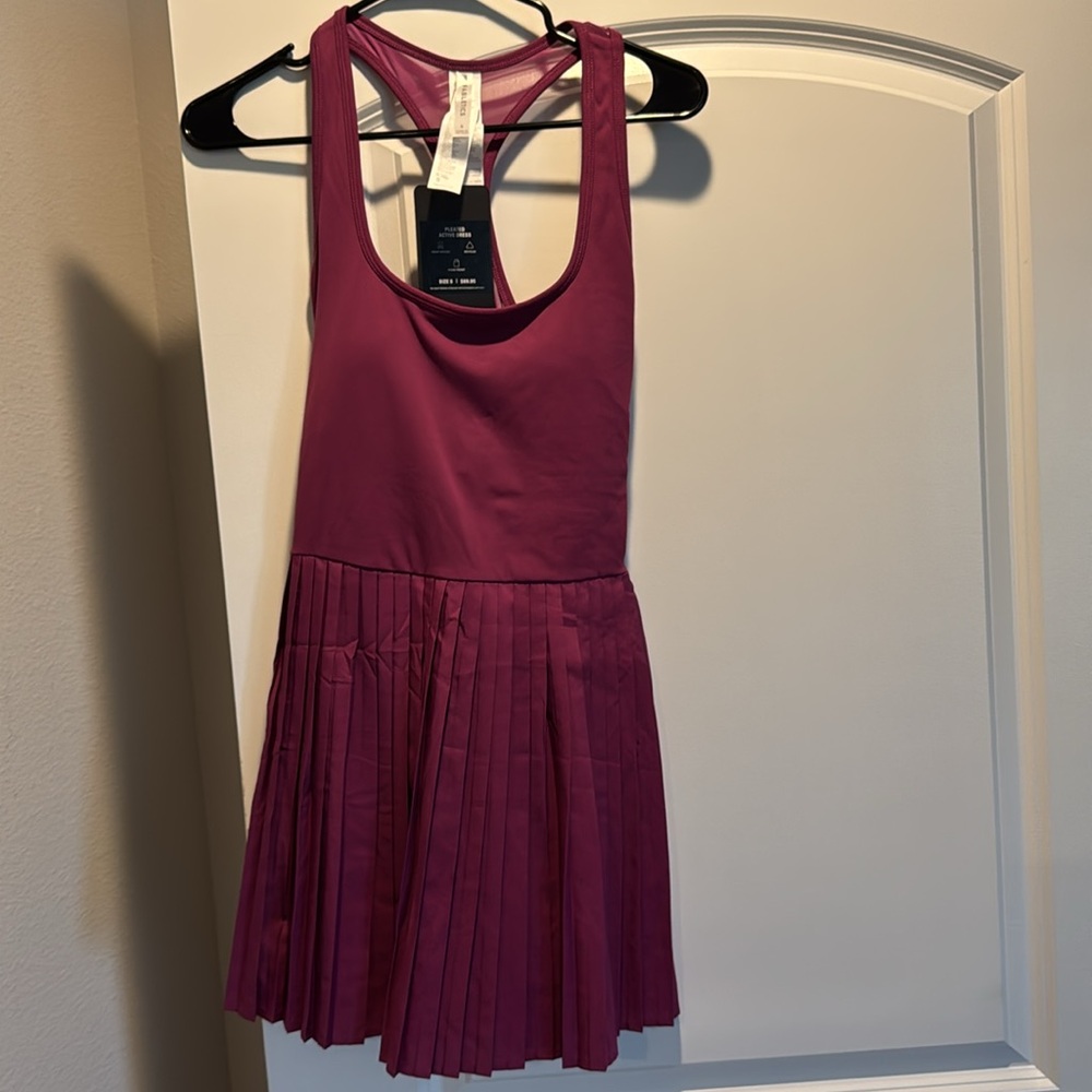 NWT Hot Short Pleated Square Neck Tennis Dress Fabletics